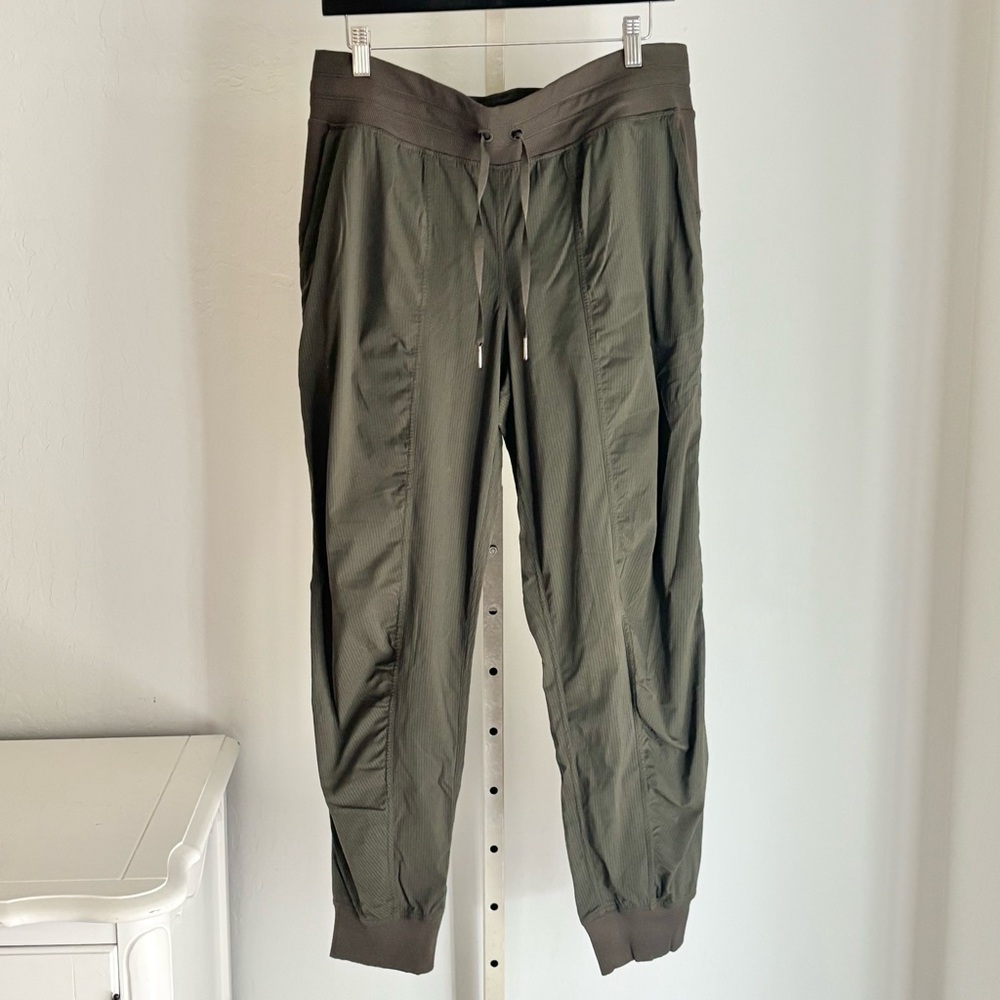 Lululemon Dark Green Dance Studio Subtle Stripe Jogger Pants, Size 12